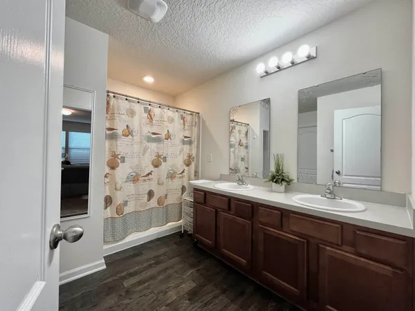 $2,400 | 124 Cody Street, St. Augustine, FL 32084