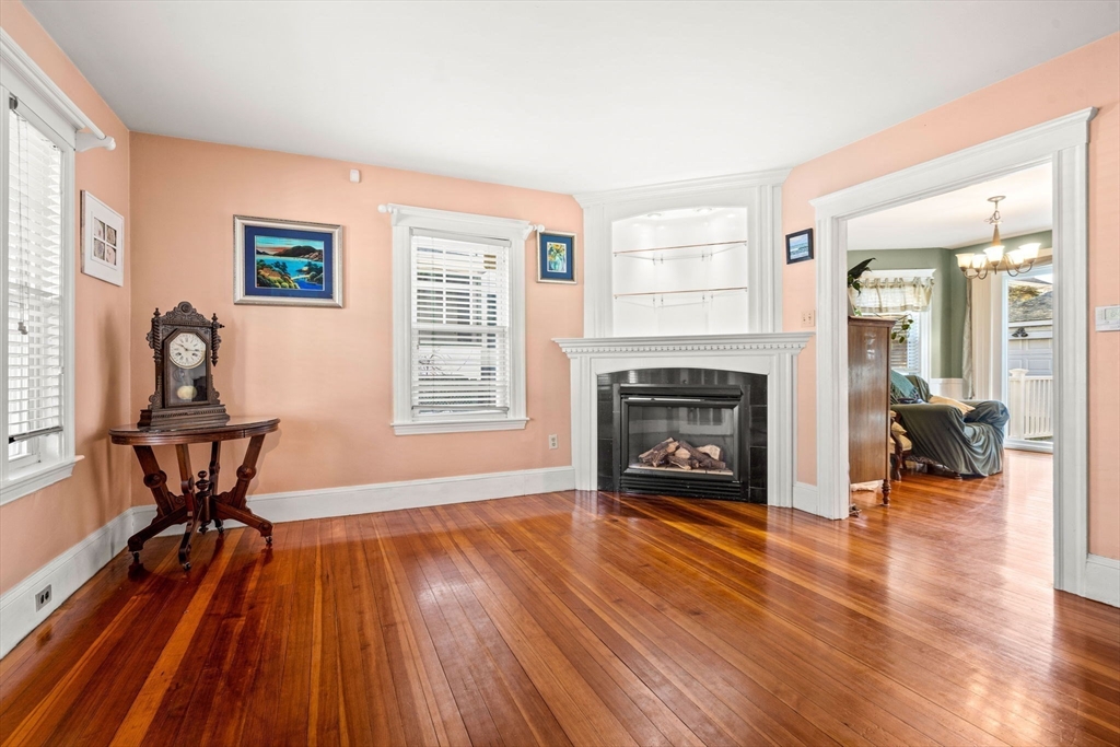 9 Larchmont Road Salem, MA 01970 - Photo 5 of 40 Gallery Image 5