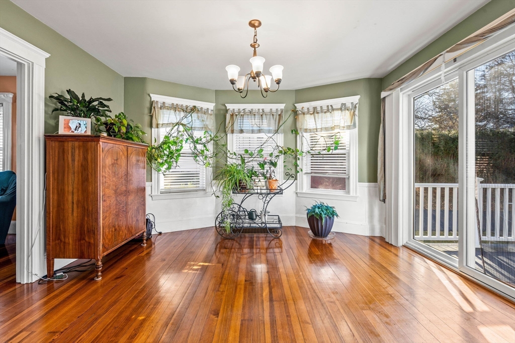 9 Larchmont Road Salem, MA 01970 - Photo 8 of 40 Gallery Image 8