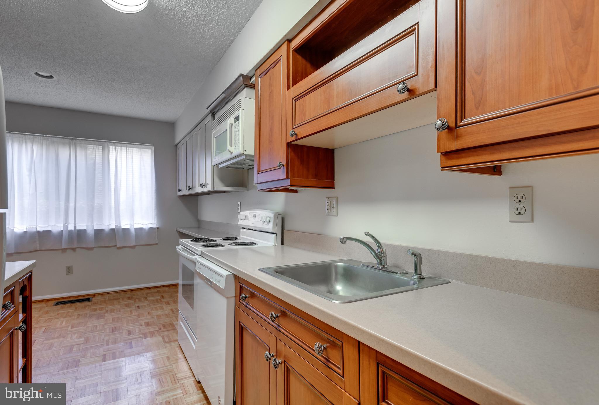321 Brigade Court Chesterbrook, PA 19087 - Photo 10 of 27 Gallery Image 10