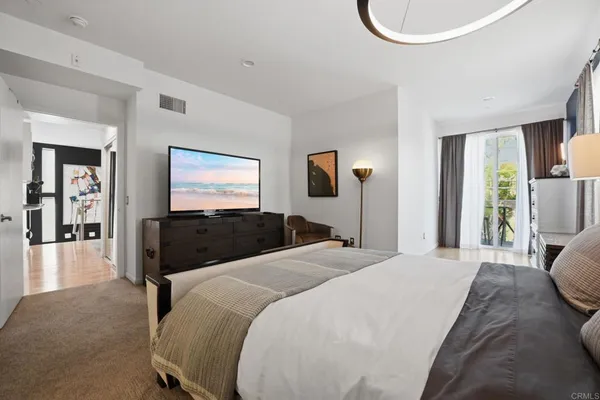 $1,249,000 | 4257 Third Avenue, Unit 105, San Diego, CA 92103
