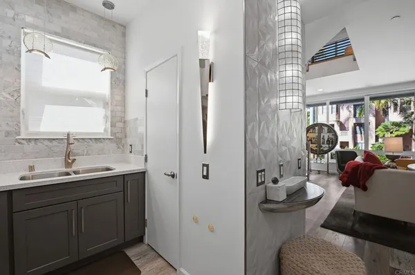 $1,249,000 | 4257 Third Avenue, Unit 105, San Diego, CA 92103