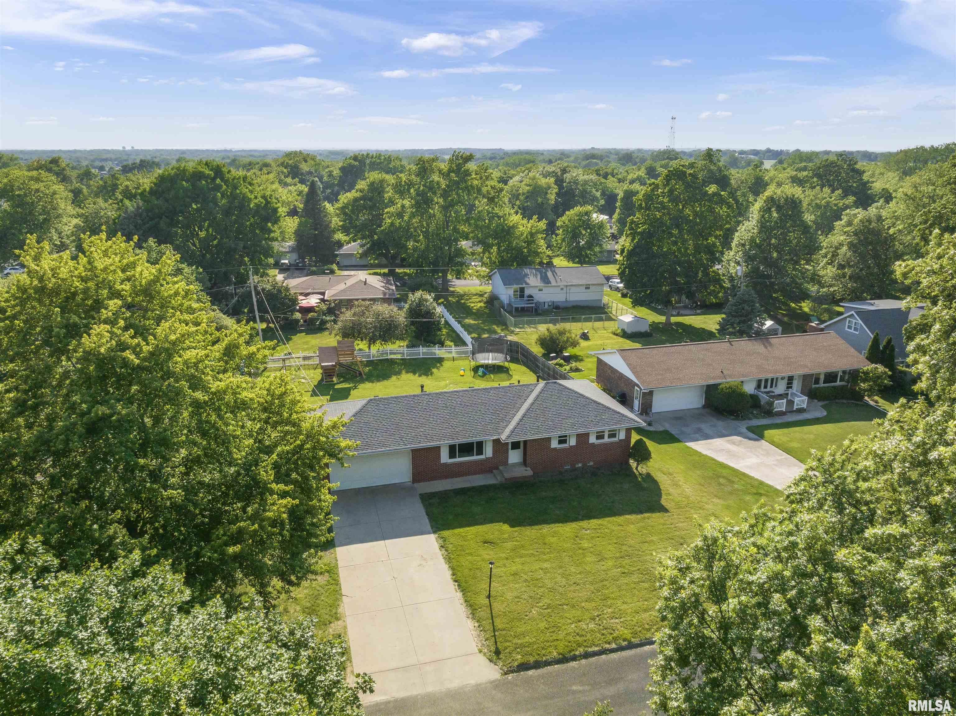 405 Daniel Parkway Washington, IL 61571 - Photo 43 of 45
