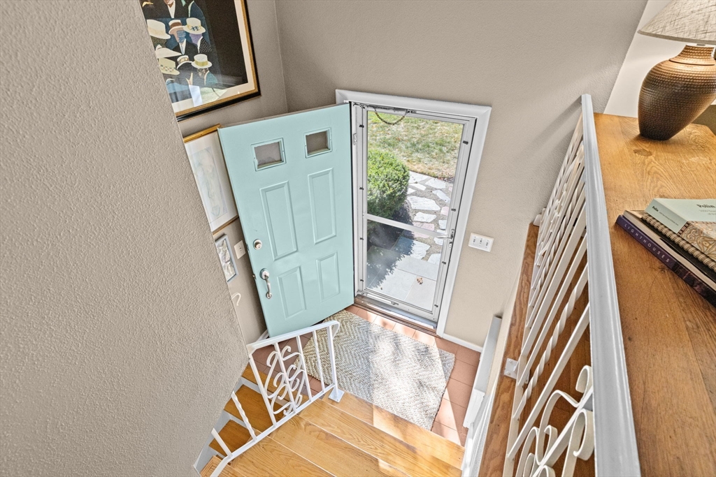 14 Aberdeen Drive Scituate, MA 02066 - Photo 4 of 42