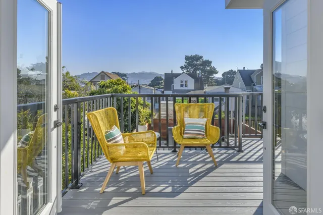 $2,095,000 | 155 Flood Avenue, San Francisco, CA 94131