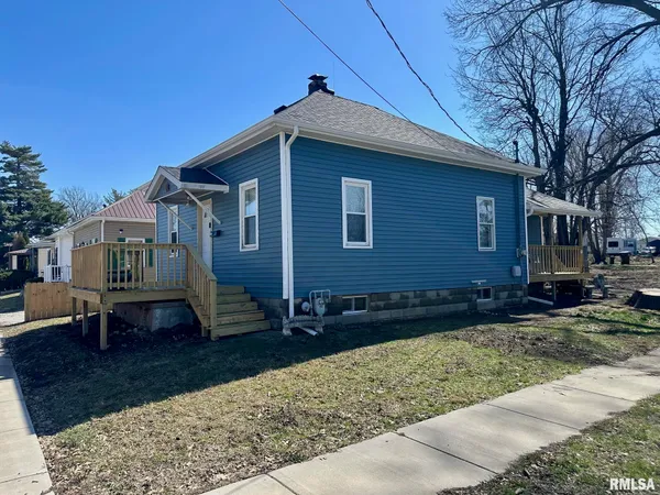 $80,000 | 902 East Oak Street, Taylorville, IL 62568