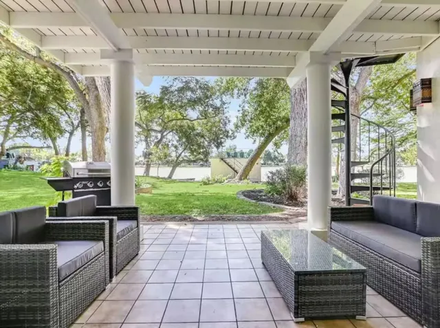 a view of outdoor space yard and patio