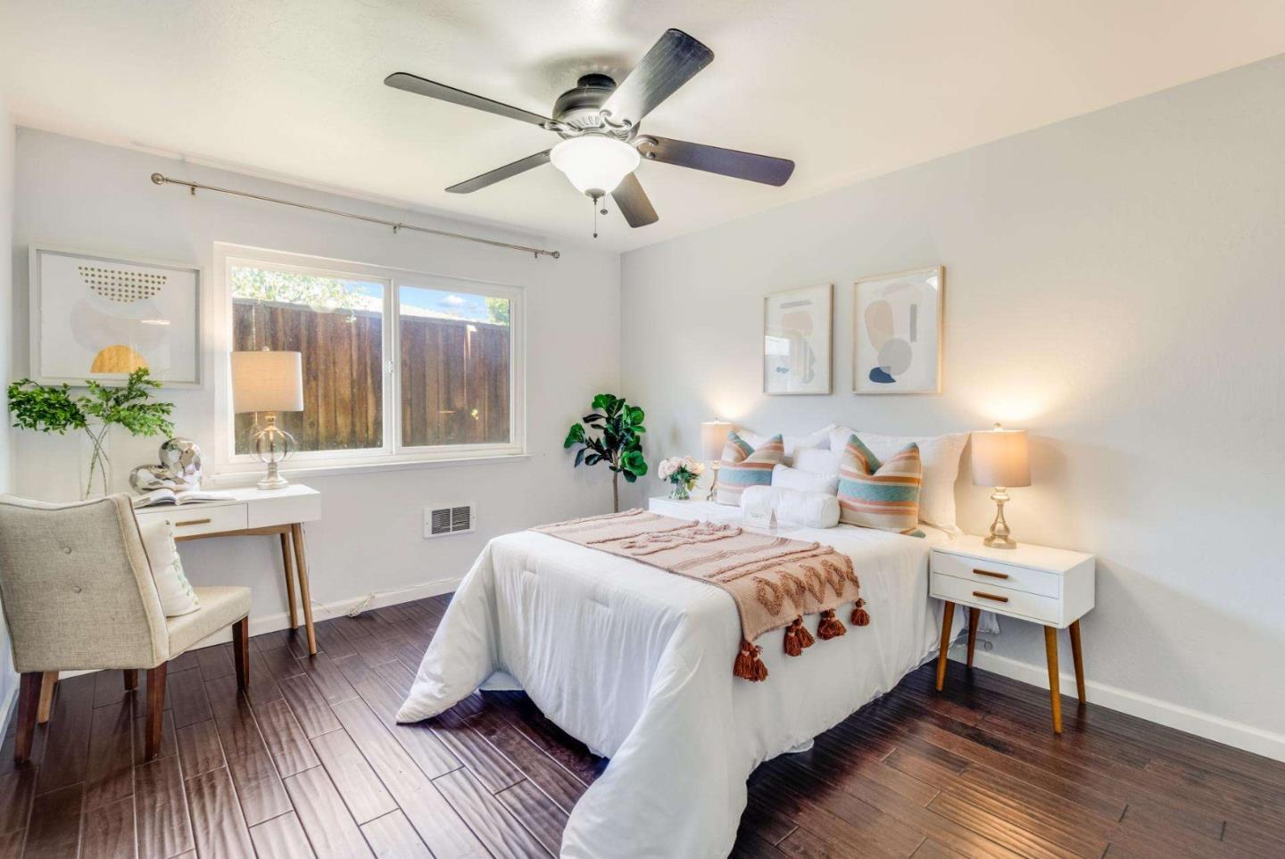 99 East Middlefield Road, Unit 17 Mountain View, CA 94043 - Photo 20 of 32 Gallery Image 20
