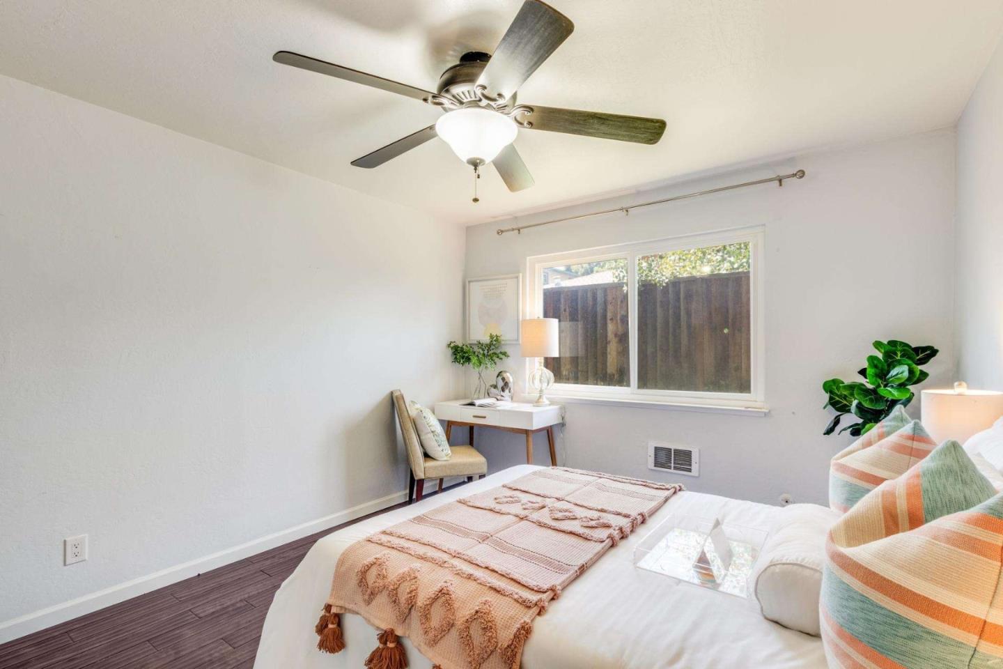 99 East Middlefield Road, Unit 17 Mountain View, CA 94043 - Photo 21 of 32 Gallery Image 21
