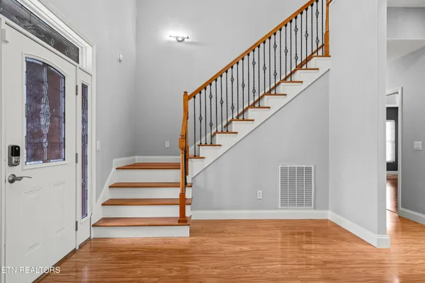 $899,900 | 39 North Riverview Lane, Crossville, TN 38555