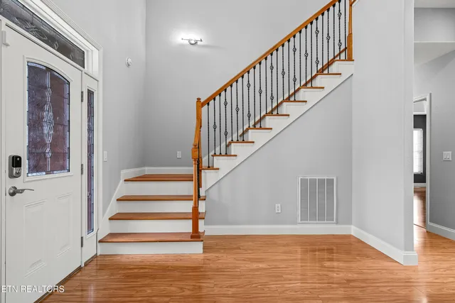 $899,900 | 39 North Riverview Lane, Crossville, TN 38555