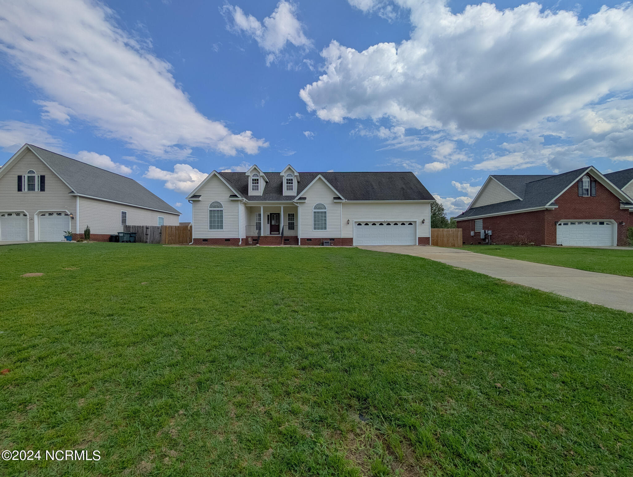 856 Nor-Am Road Pikeville, NC 27863 - Photo 3 of 107 PXL_20240929_182436580~2