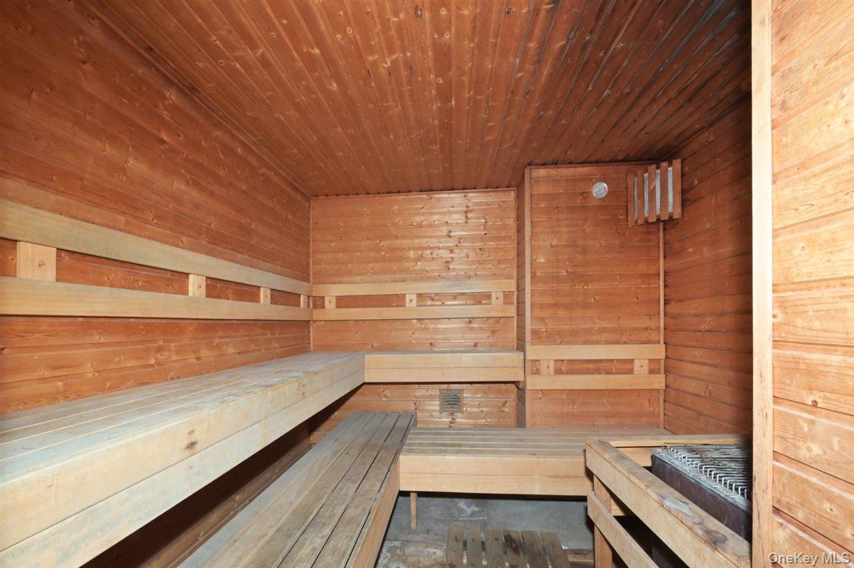 175-20 Wexford Terrace, Unit 16L Queens, NY 11432 - Photo 15 of 26 a view of balcony