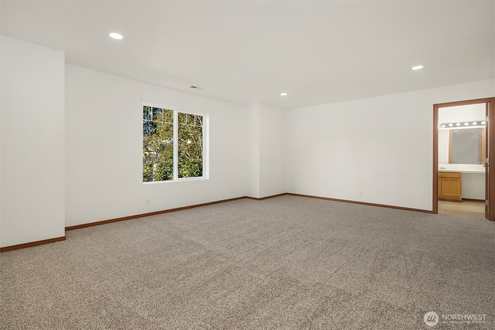 21353 Southeast 289th Way Kent, WA 98042 - Photo 31 of 40 an empty room with windows