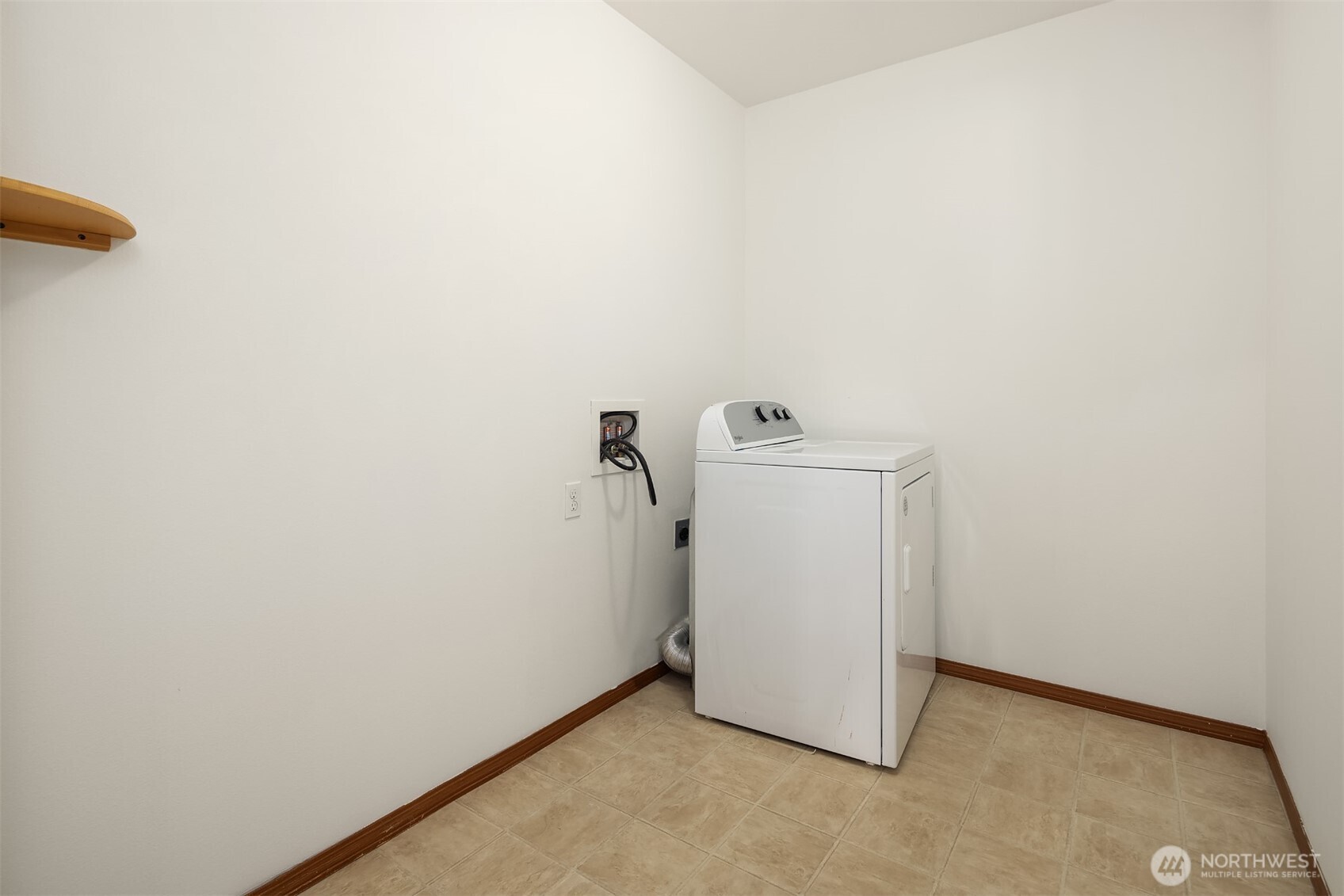 21353 Southeast 289th Way Kent, WA 98042 - Photo 35 of 40 a view of a room with closet