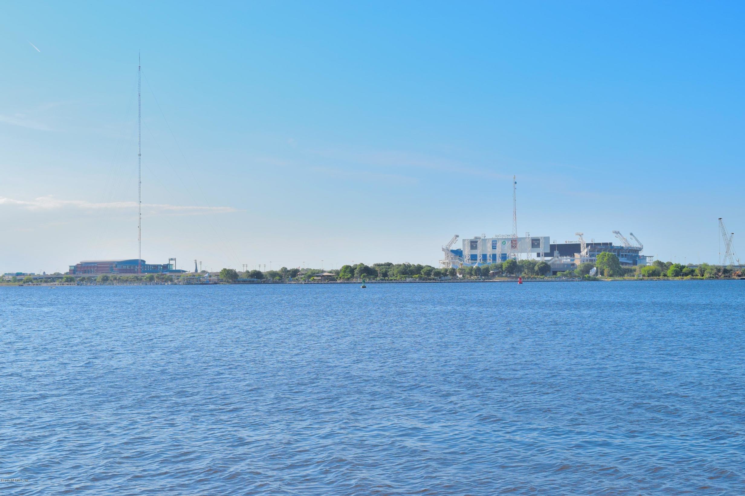 1125 Nicholson Road Jacksonville, FL 32207 - Photo 5 of 17 a view of an ocean and beach