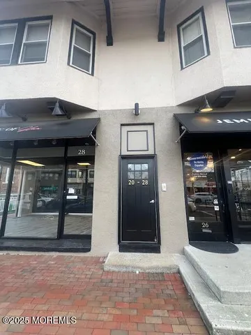 a view of a entryway of a house
