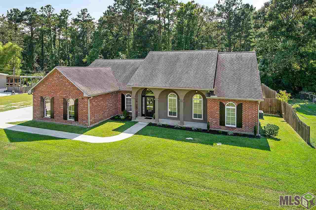 32375 Dunn Road Denham Springs, LA 70726 - Photo 1 of 10