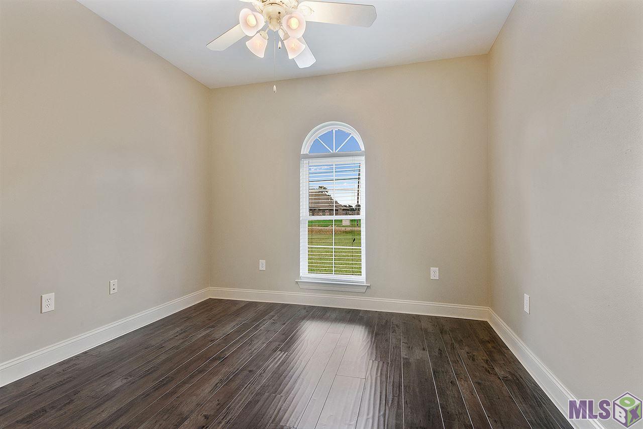 32375 Dunn Road Denham Springs, LA 70726 - Photo 6 of 10