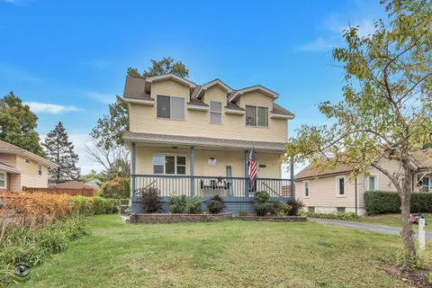 $405,000 | 4107 North Park Street, Westmont, IL 60559