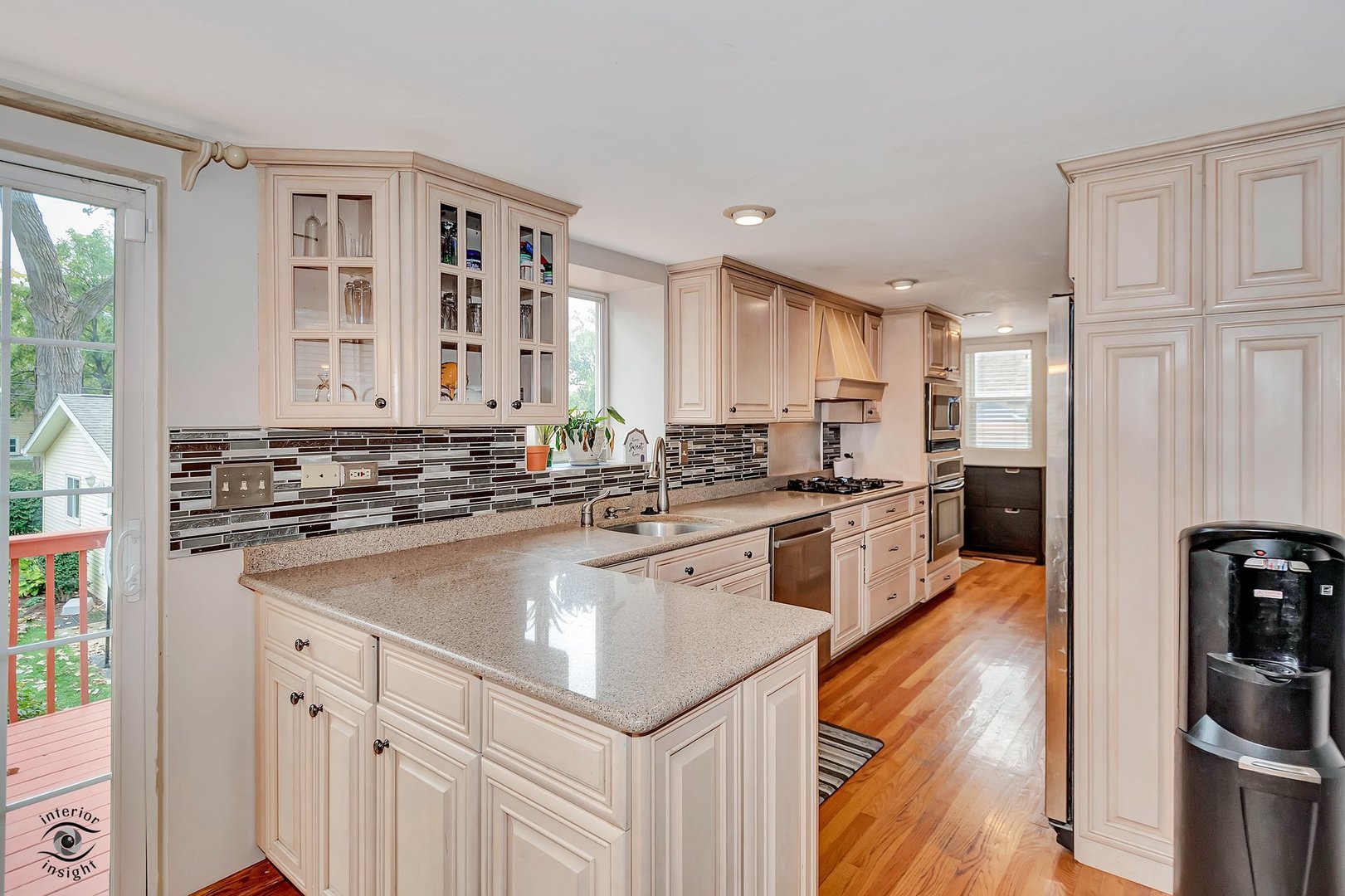 4107 North Park Street Westmont, IL 60559 - Photo 8 of 27