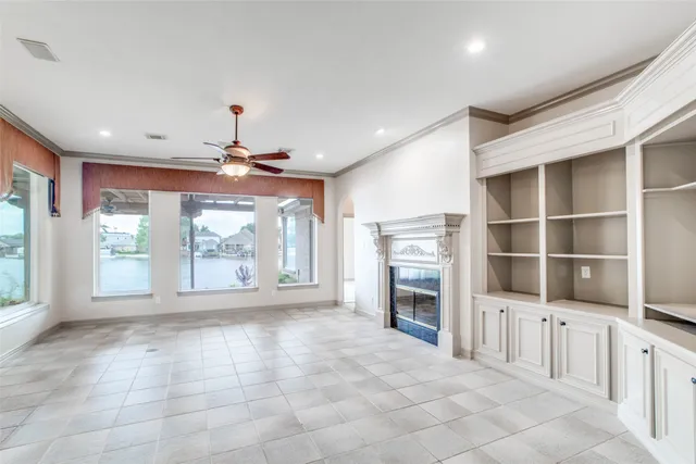 $3,700 | 13661 Lakeside Pl Drive, Willis, TX 77318