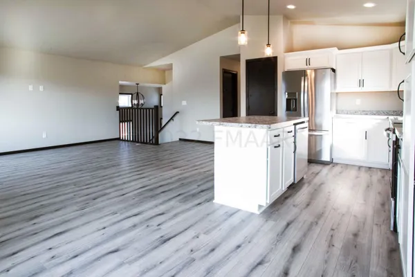 $318,900 | 6720 Thomas Street, Horace, ND 58047