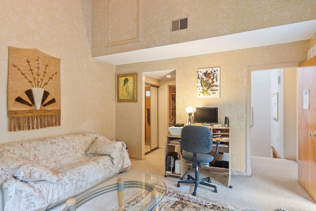 102 Captain Eames Circle, Unit 102 Ashland, MA 01721 - Photo 19 of 32