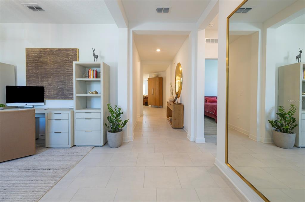 4507 Hillingdam Road Davenport, FL 33837 - Photo 6 of 83 a view of a storage & utility room