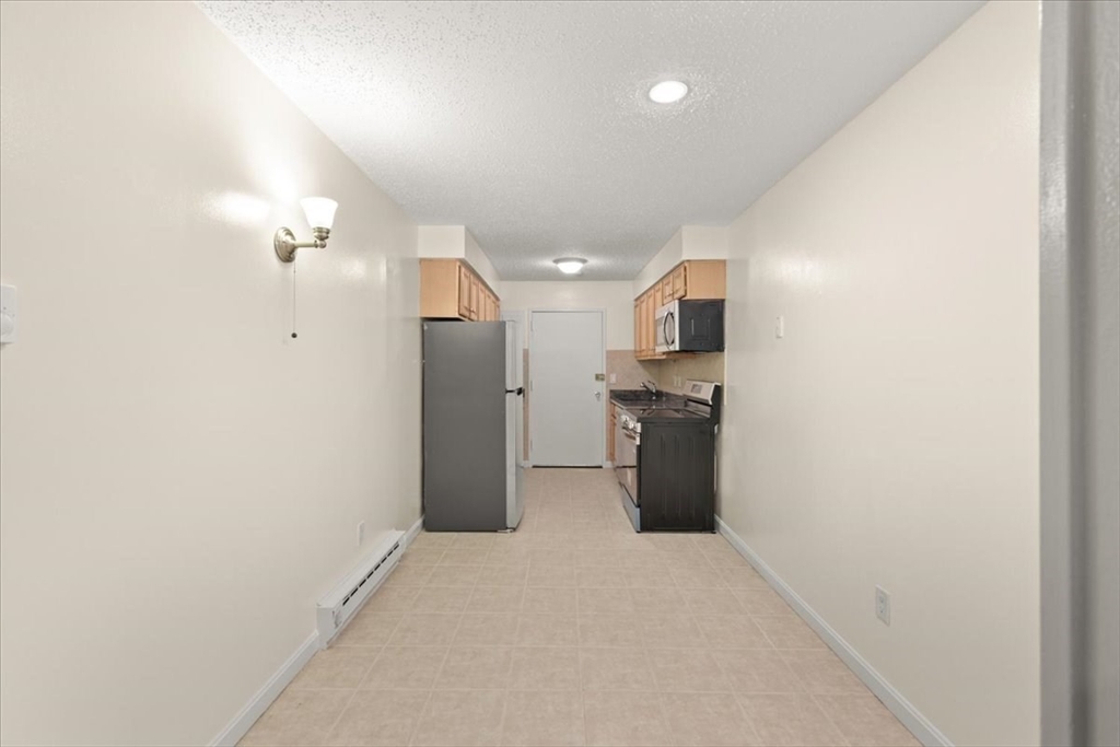 6 Dailey Street, Unit C Attleboro, MA 02703 - Photo 9 of 39