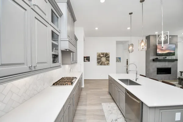 $515,000 | 1354 Knollbridge Pt Lane, Pinehurst, TX 77362