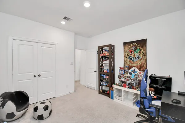 $515,000 | 1354 Knollbridge Pt Lane, Pinehurst, TX 77362