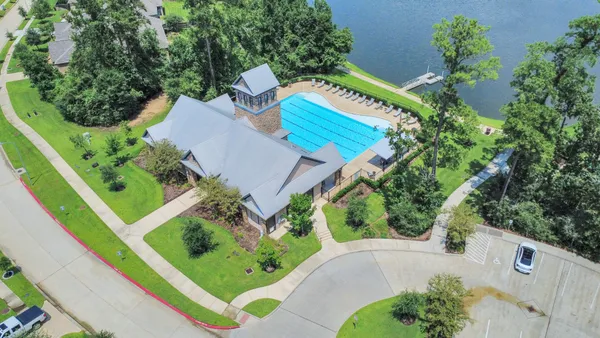 $515,000 | 1354 Knollbridge Pt Lane, Pinehurst, TX 77362