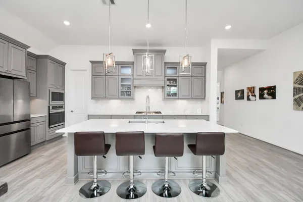 $515,000 | 1354 Knollbridge Pt Lane, Pinehurst, TX 77362