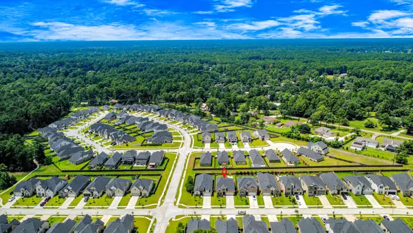 $515,000 | 1354 Knollbridge Pt Lane, Pinehurst, TX 77362