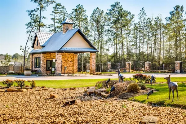 $515,000 | 1354 Knollbridge Pt Lane, Pinehurst, TX 77362