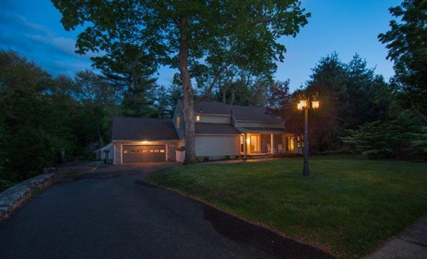 2 Ardsley Road Longmeadow, MA 01106 - Photo 2 of 30 a house view with a garden space
