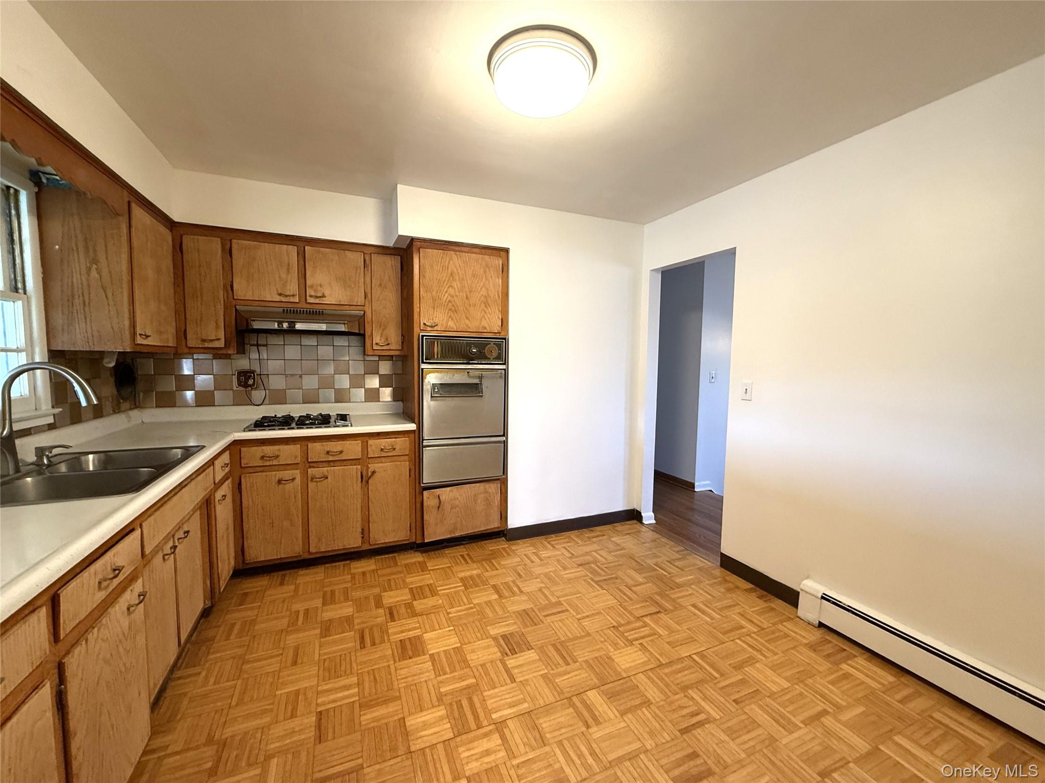 40 Walnut Street Pawling, NY 12564 - Photo 7 of 23 EAT-IN KITCHEN
