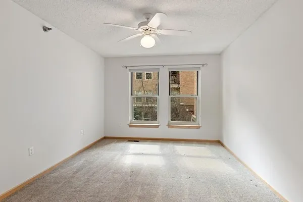 $2,995 | 600 North 2nd Street, Unit 120, Minneapolis, MN 55401