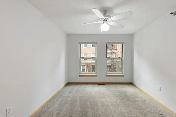 $2,995 | 600 North 2nd Street, Unit 120, Minneapolis, MN 55401