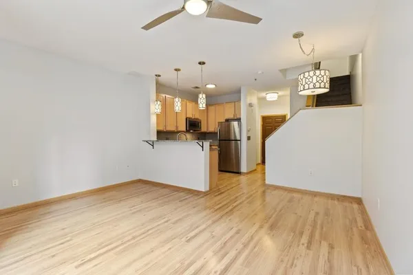 $2,995 | 600 North 2nd Street, Unit 120, Minneapolis, MN 55401