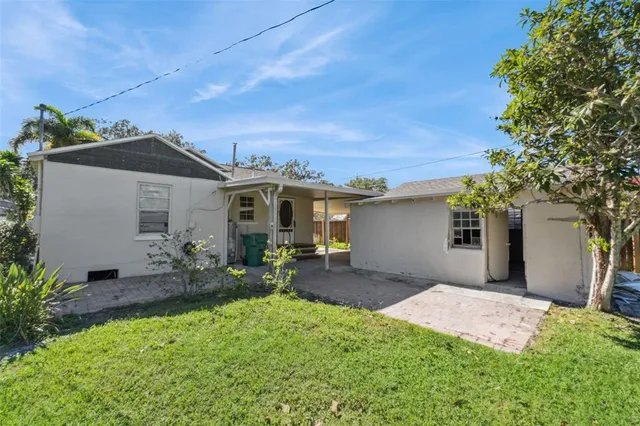 $399,000 | 329 West Bay Street, Winter Garden, FL 34787