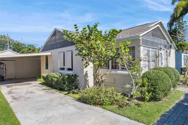 $399,000 | 329 West Bay Street, Winter Garden, FL 34787