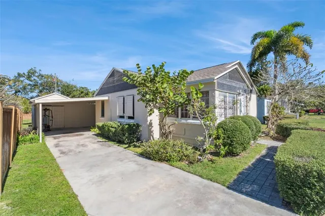 $399,000 | 329 West Bay Street, Winter Garden, FL 34787