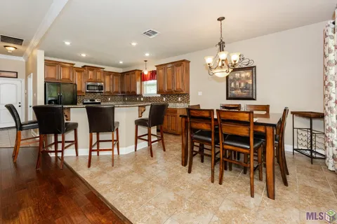 $310,000 | 14371 Stonegate Manor Drive, Gonzales, LA 70737