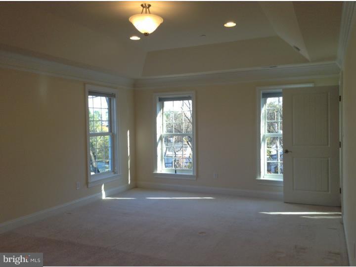 385 South Warner Road Wayne, PA 19087 - Photo 9 of 25 Master Bedroom