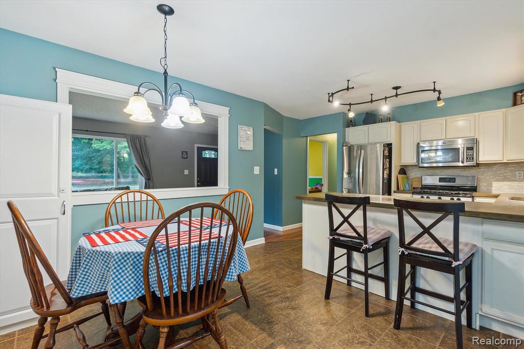 3005 West Commerce Road Milford, MI 48380 - Photo 12 of 54 Gallery Image 12
