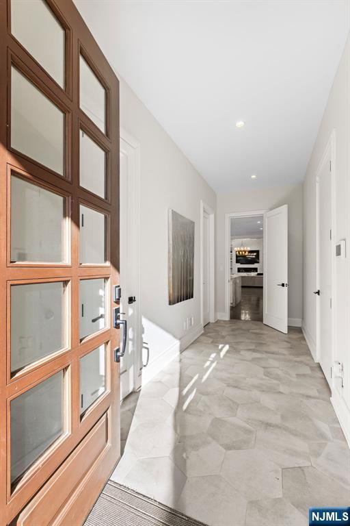 396 Knollwood Road Ridgewood, NJ 07450 - Photo 47 of 50