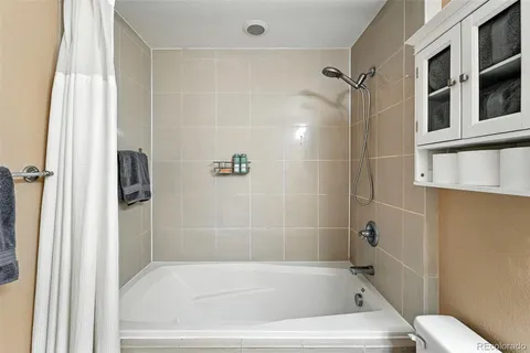 $400,000 | 801 Confidence Drive, Unit 13, Longmont, CO 80504