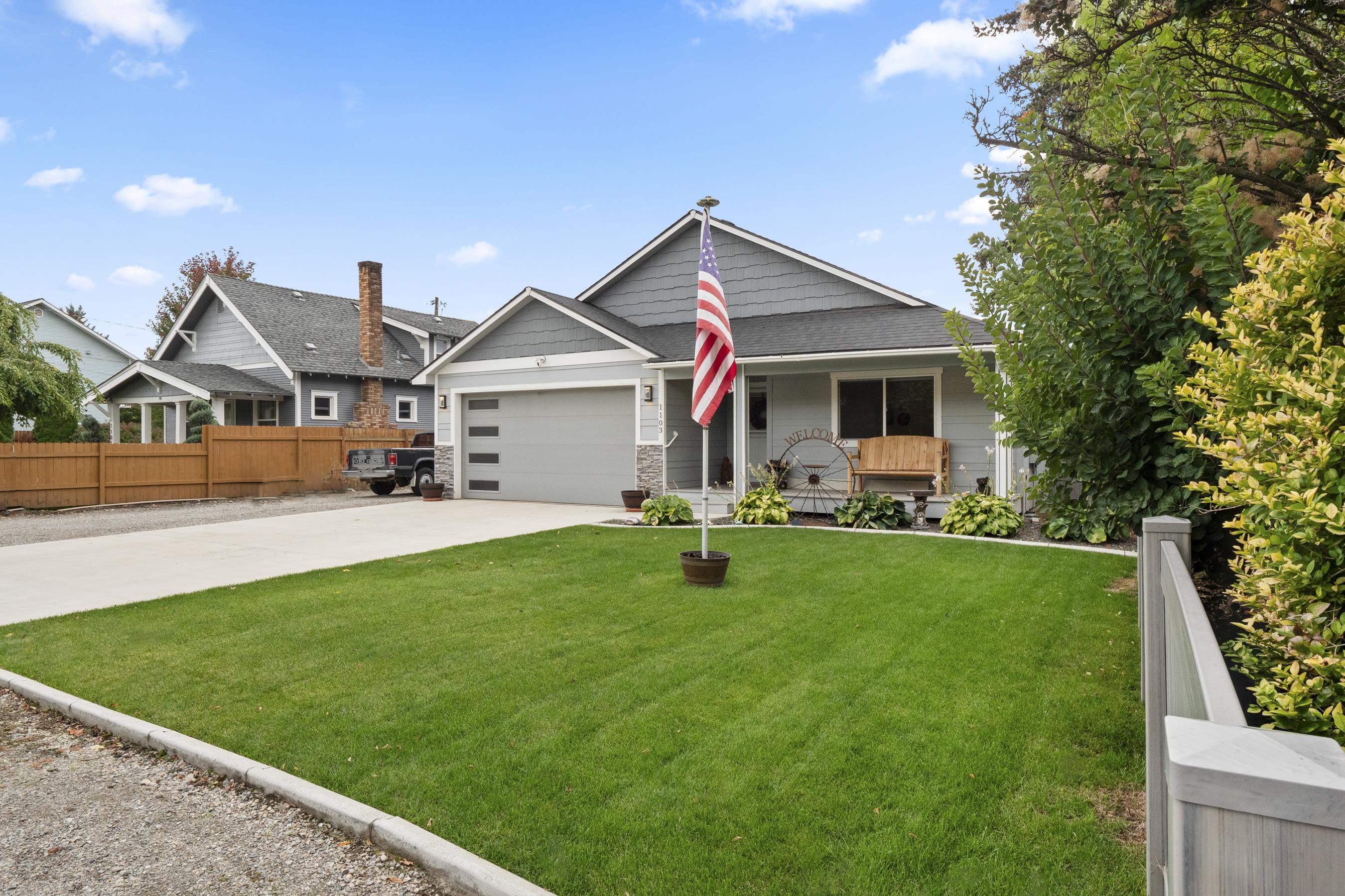 1103 North Felts Road Spokane Valley, WA 99206 - Photo 4 of 40 Gallery Image 4